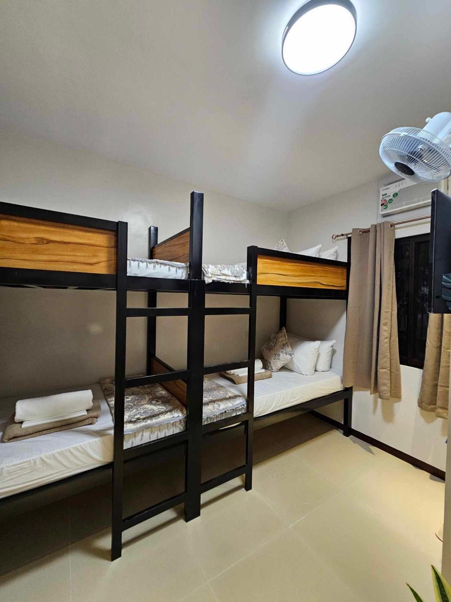 Jaijai'S Backpackers Inn Coron Exteriör bild