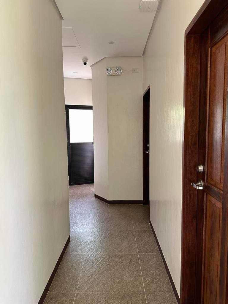 Jaijai'S Backpackers Inn Coron Exteriör bild